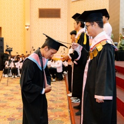 Wisuda 2024